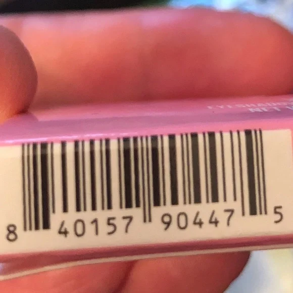 Jeffree Star Weirdo Eyeshadow - Matte Rich Black | Single Pan | NWT | Shadow - Picture 5 of 5